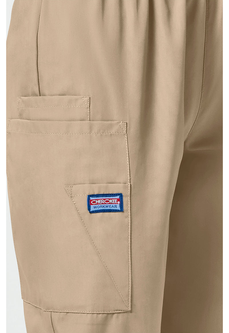 Khaki - Women's Natural Rise Tapered Pull-On Cargo Scrub Pants – Regular (View 3)