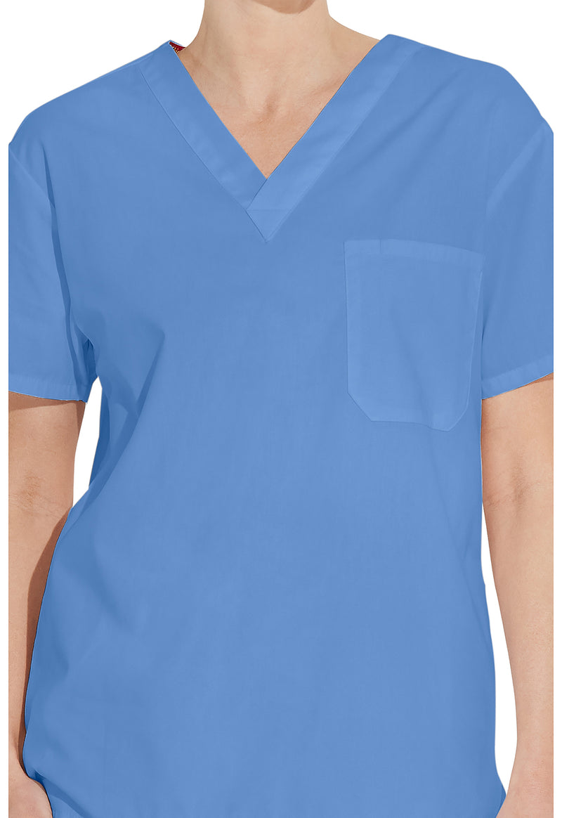 Ciel - Unisex Tuckable V-Neck Scrub Top (View 2)