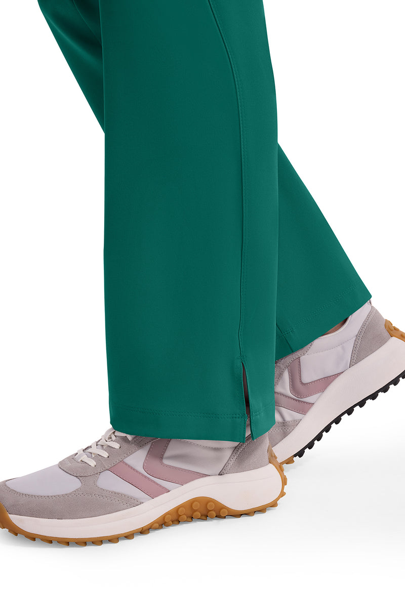 Hunter - Women's Rachel Scrub Pants – Tall (View 3)
