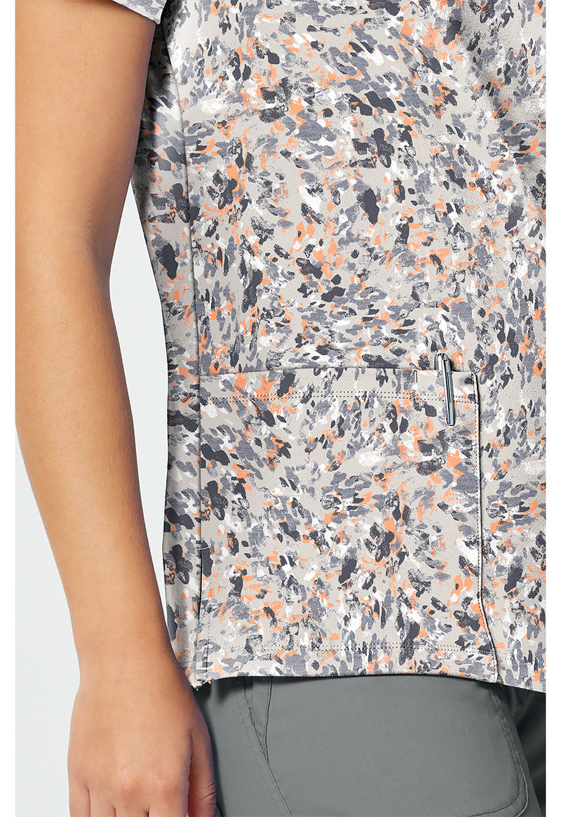 Softest Skin - 2 Pocket Print Top (View 3)