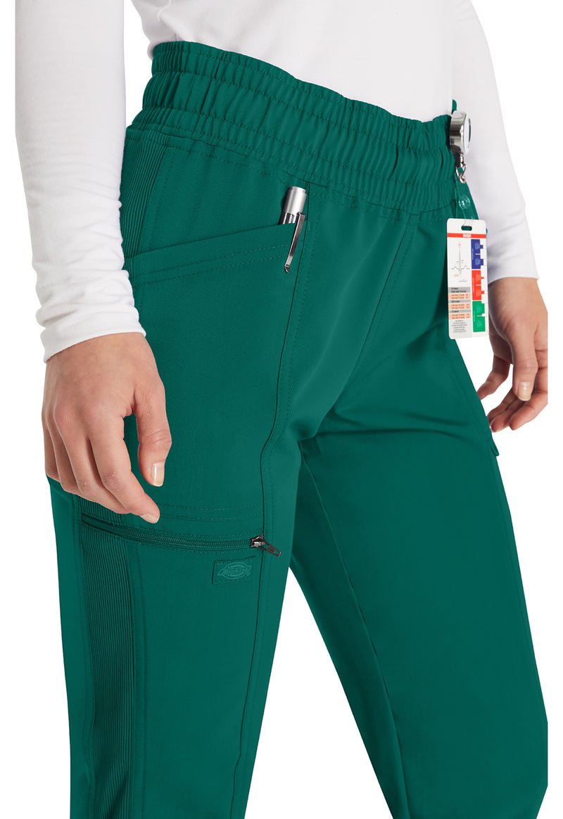Hunter Green - Women's Mid Rise Jogger Scrub Pants (View 2)