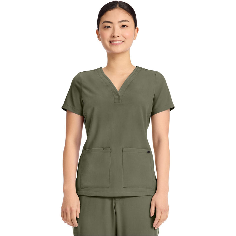 olive - Women's 3-Pocket Y-Neck Top