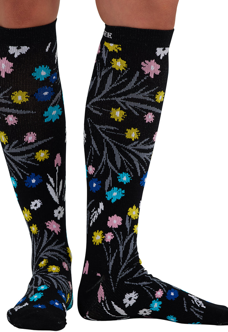 Breezy Buds - Women's 10-15mmHg Compression Socks