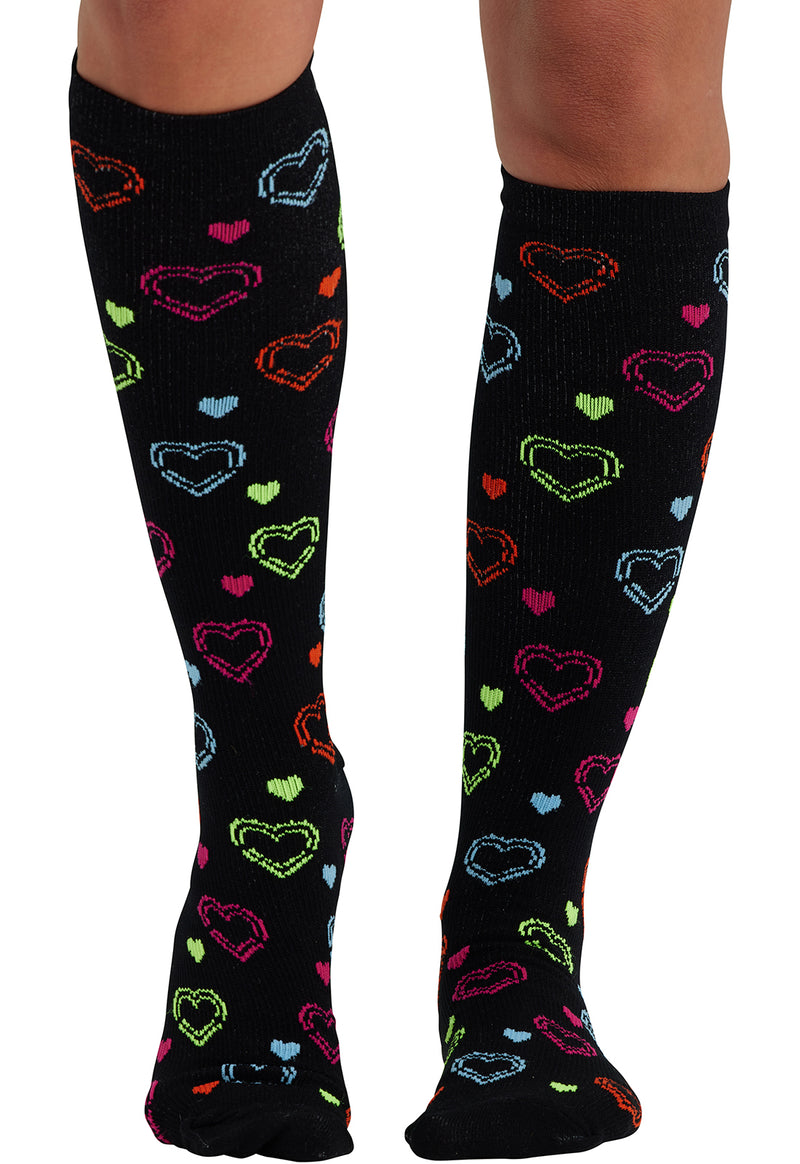 Hearts On The Line - Women's 10-15mmHg Compression Socks