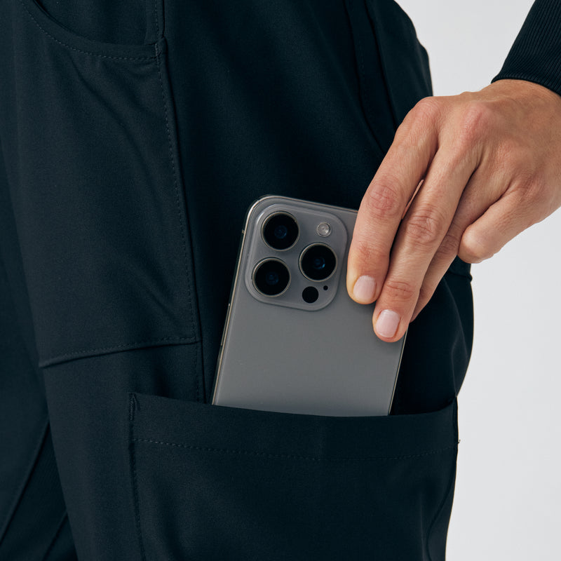 BLACK - Image 6