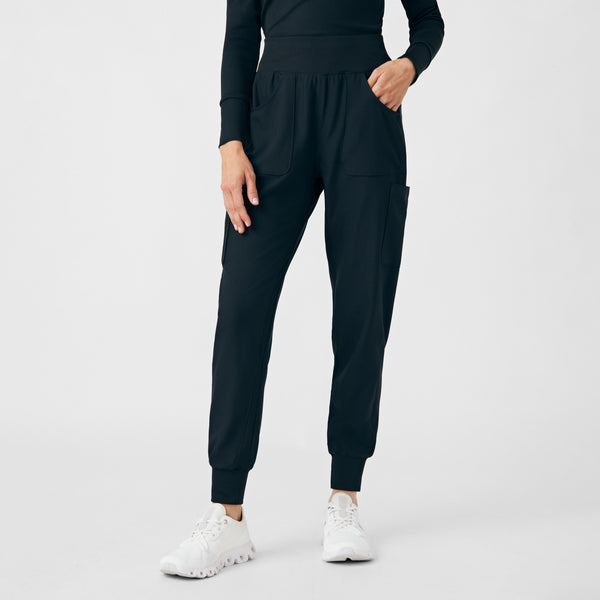 Women's 7 Pocket Forward Jogger Scrub Pants