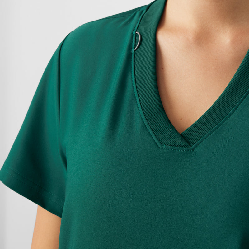 Standard - Landau Scrub Tops - Detail View