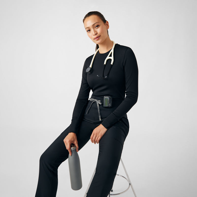 BLACK - Image 2