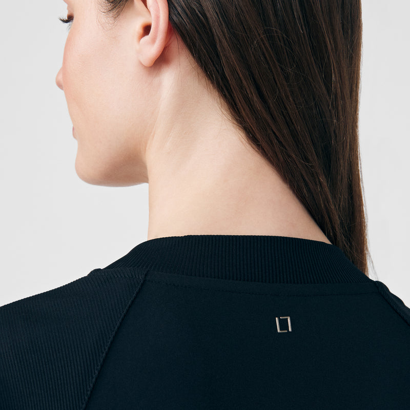 BLACK - Image 6