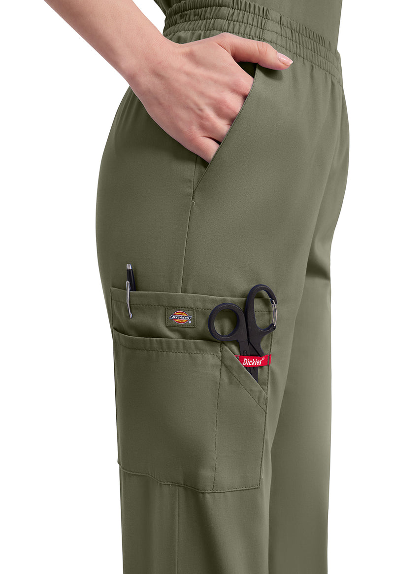 Olive - Women's Natural Rise Tapered Leg Pull-On Scrub Pants – Petite (View 2)