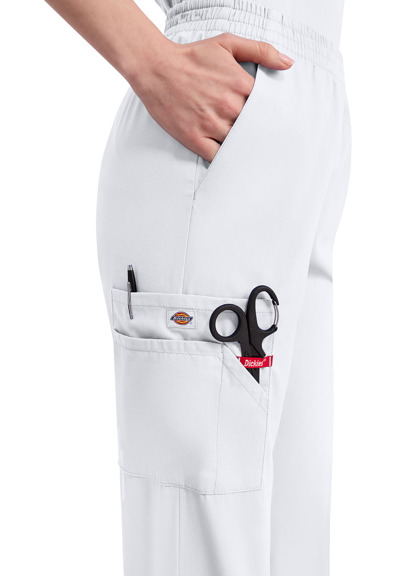 White - Women's Natural Rise Tapered Leg Pull-On Scrub Pants – Regular (View 2)