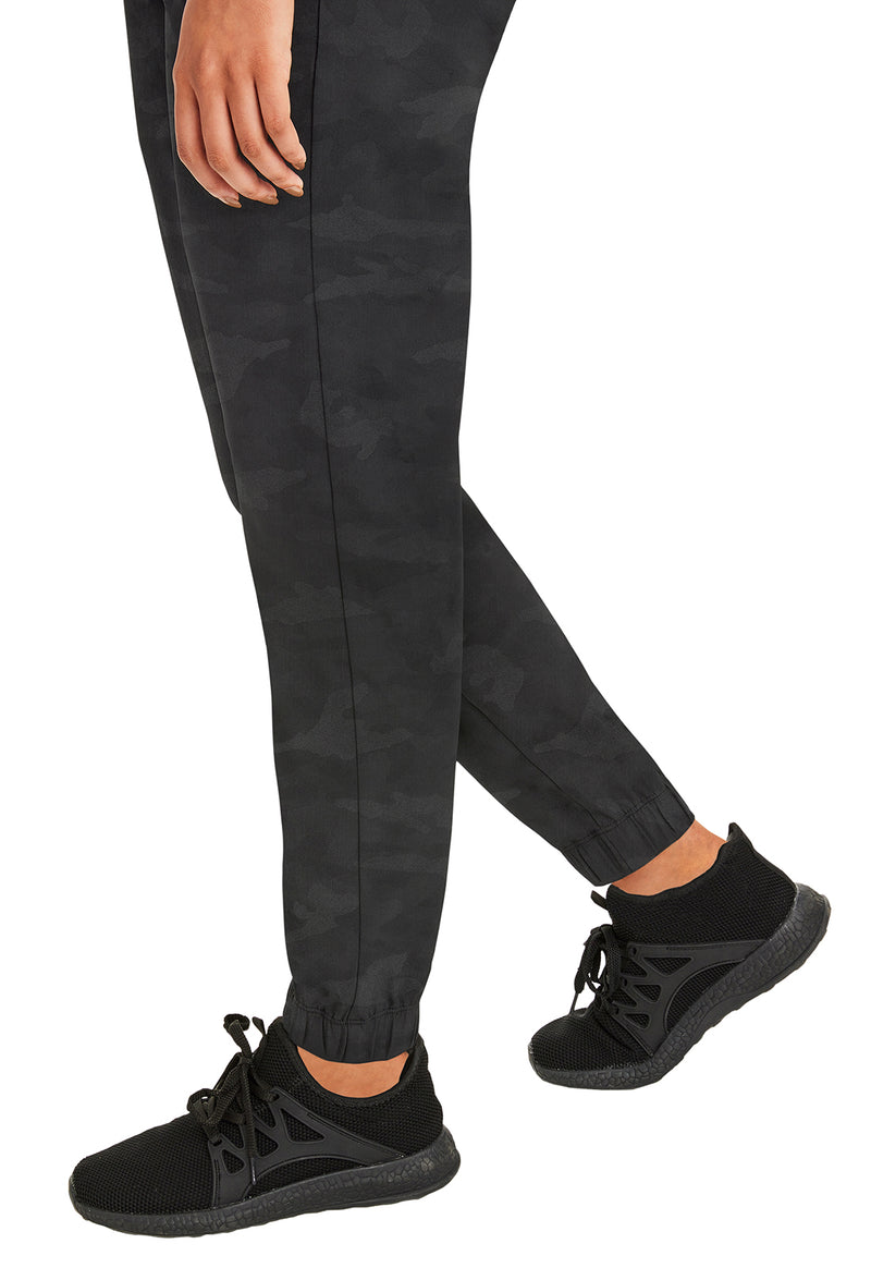 BLACK - Women's Tate Jogger Camo Scrub Pants (View 2)