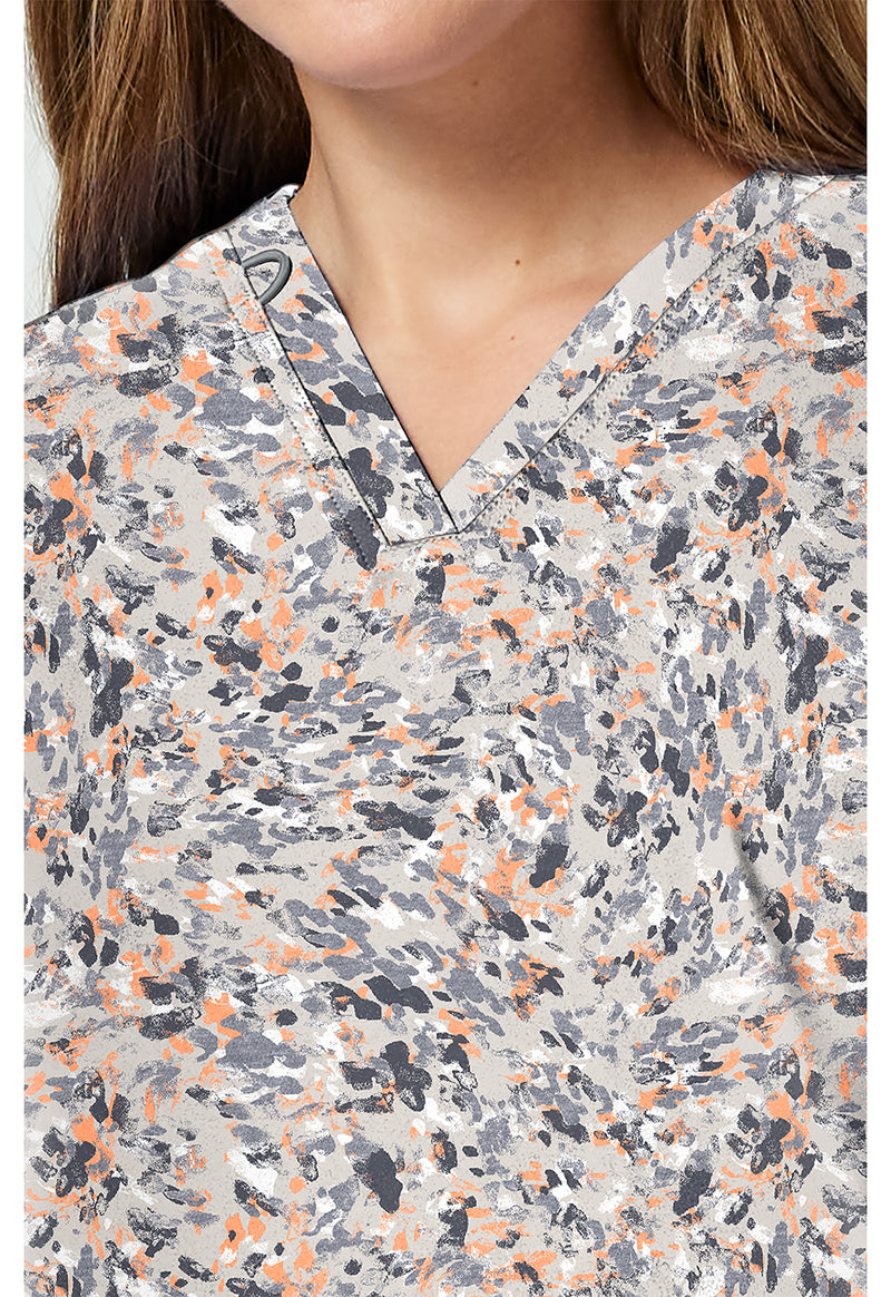 Softest Skin - 2 Pocket Print Top (View 2)
