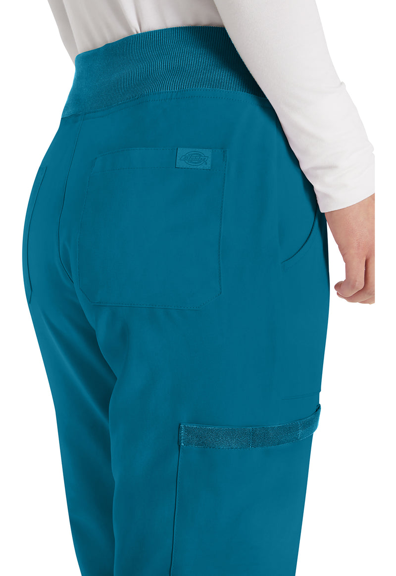 Caribbean Blue - Women's Natural Rise Tapered Leg Pull-On Scrub Pants – Tall (View 4)