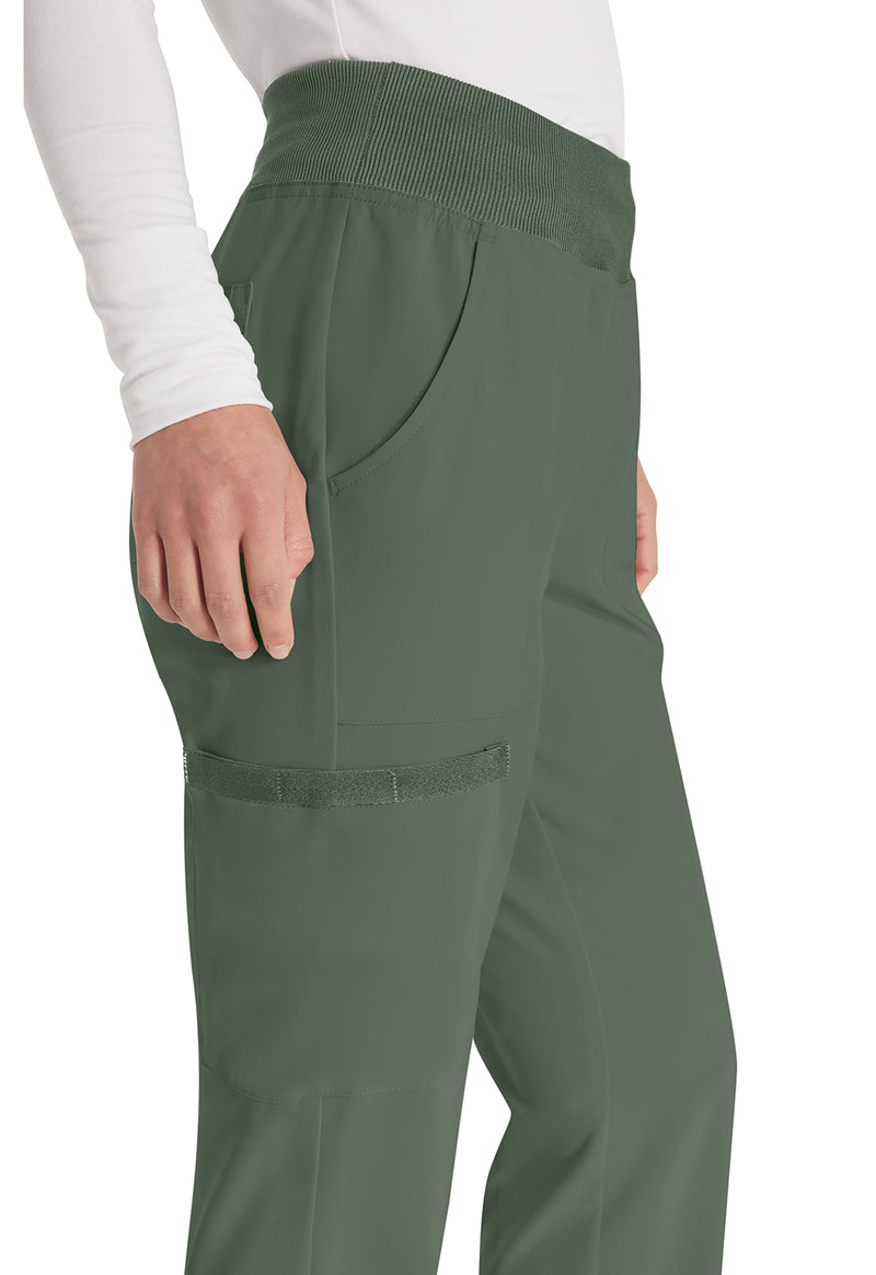 Olive - Women's Natural Rise Tapered Leg Pull-On Scrub Pants – Tall (View 3)
