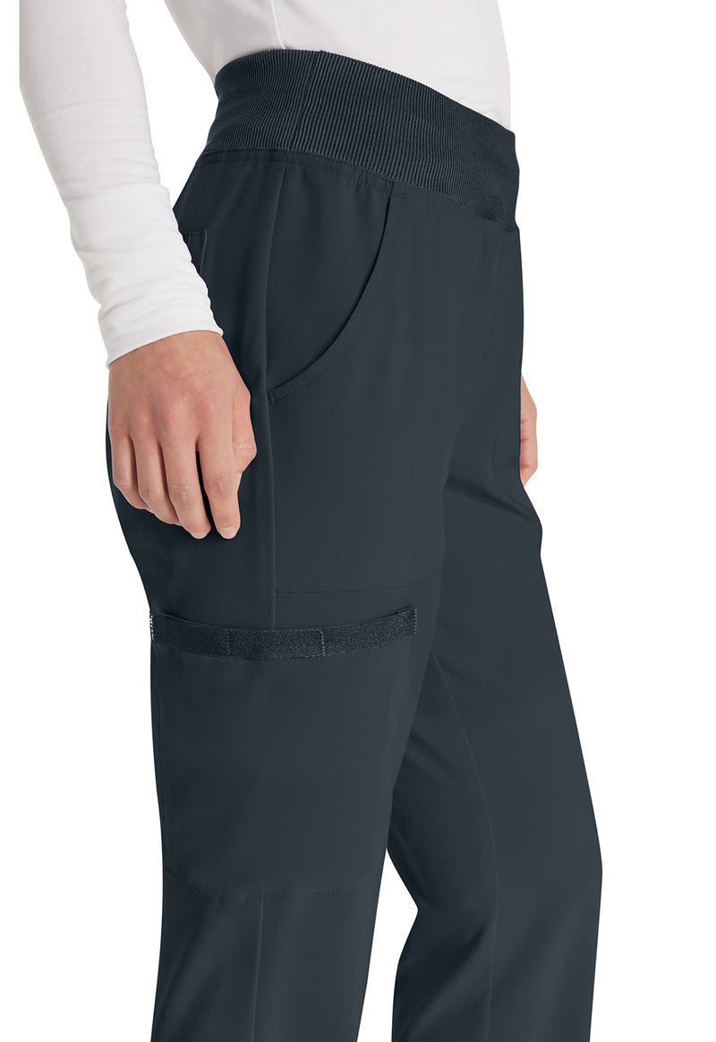 Pewter - Women's Natural Rise Tapered Leg Pull-On Scrub Pants – Regular (View 3)