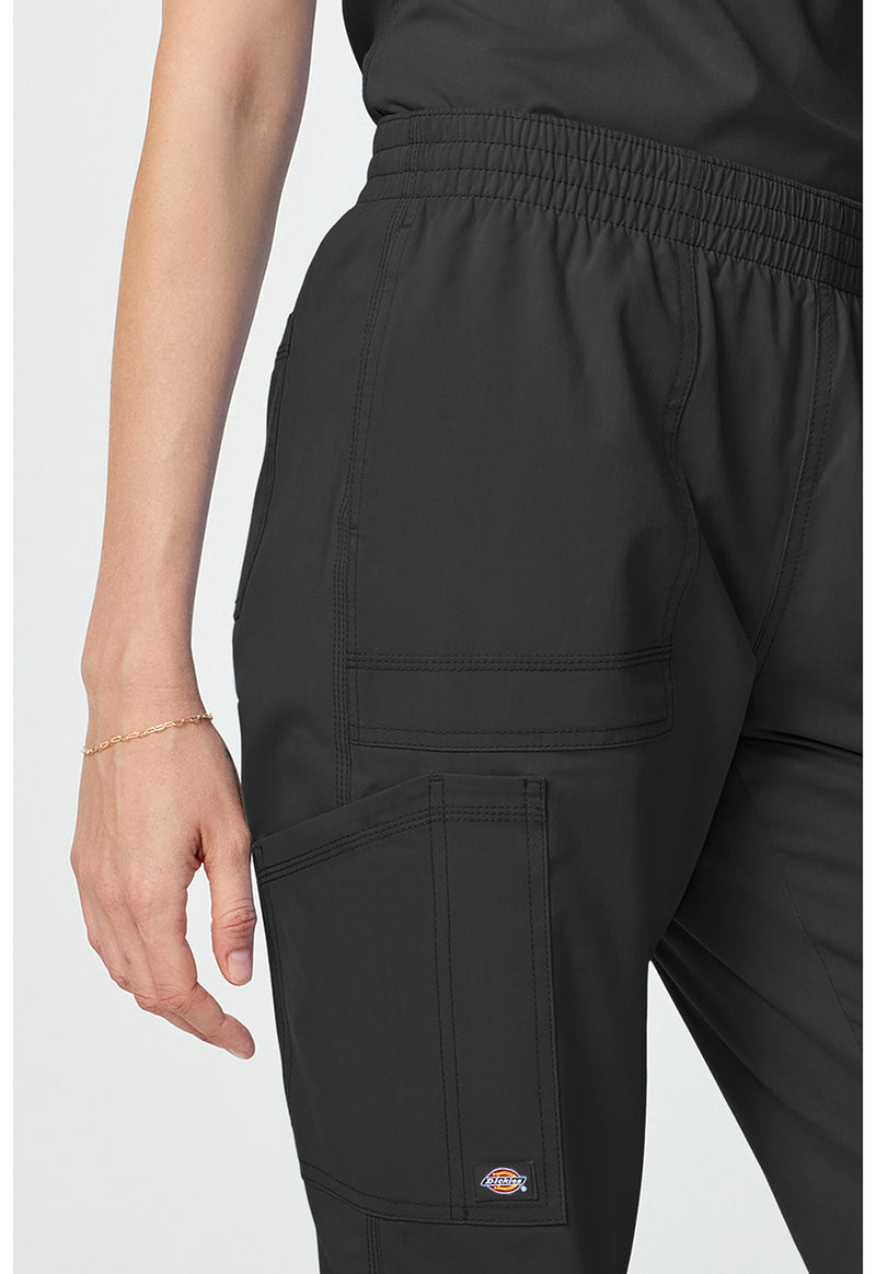 Black - Women's Mide Rise Cargo Jogger (View 3)