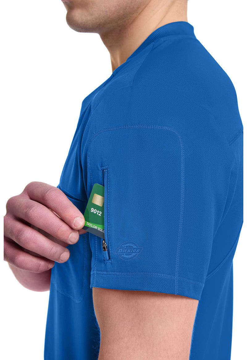 Royal - Men's Tuckable V-Neck Scrub Top (View 3)