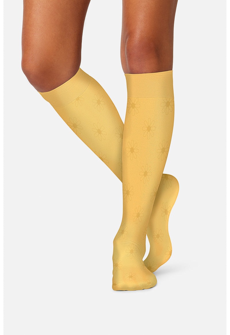 Daisies - Knee High 8-15 mmHg Compression Sock