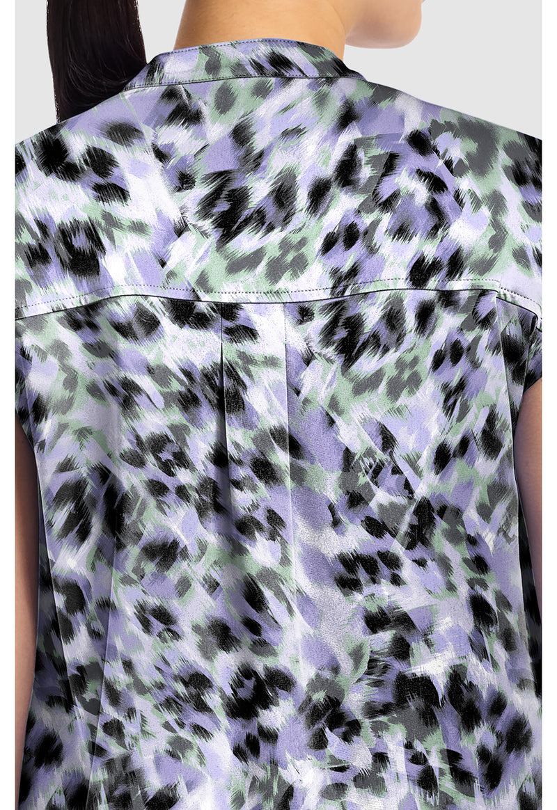 BLURRED CHEETAH - Journey Top (View 3)