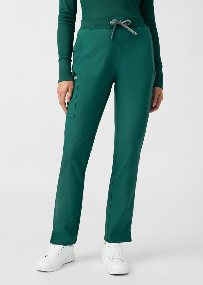 Hunter - Landau Forward Women's 7 Pocket Cargo Scrub Pant for Nursing