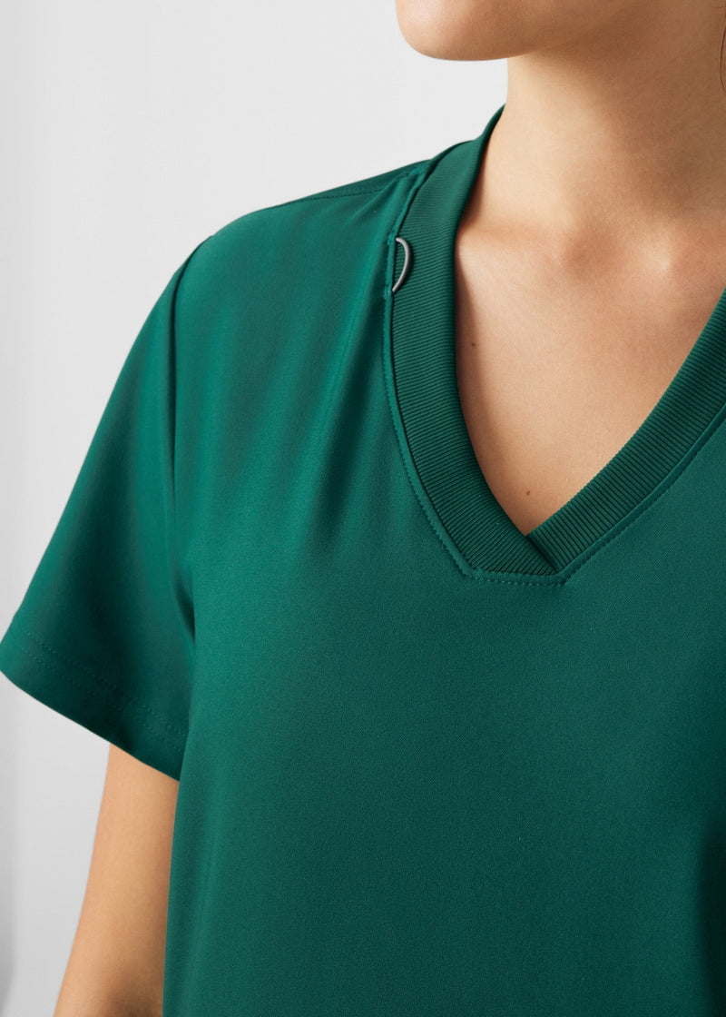 Hunter - Landau Forward Women's 3 Pocket V-Neck Rib-Knit Scrub Top for Nursing