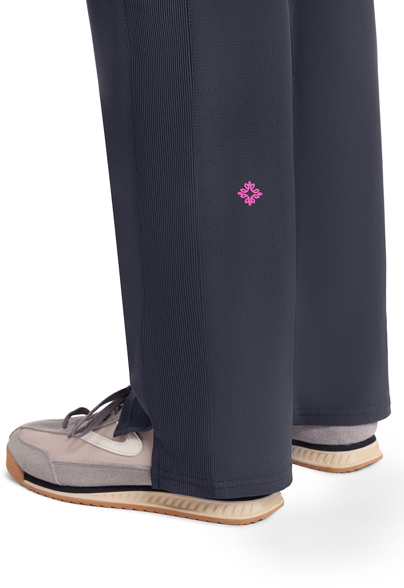 Pewter - Women's Straight Leg Pull-On Scrub Pants (View 3)