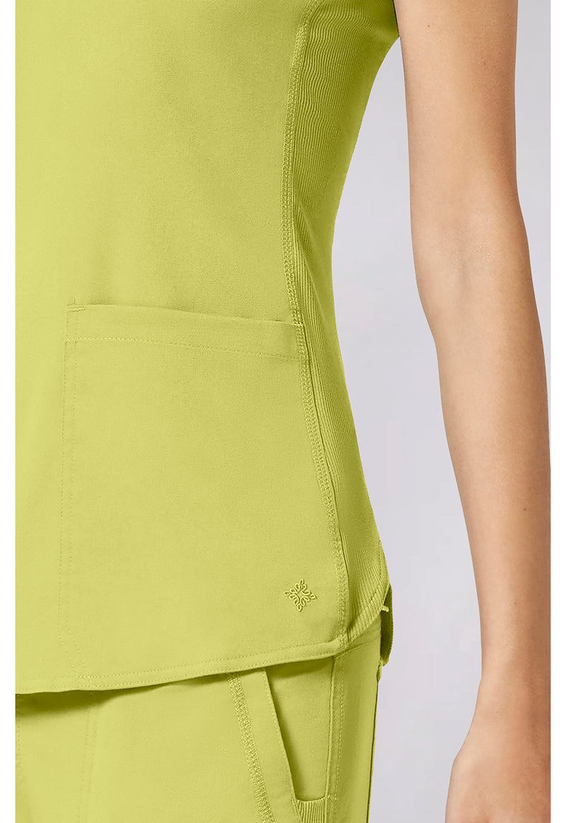 WASABI - Women's V-Neck Shirttail Scrub Top (View 4)