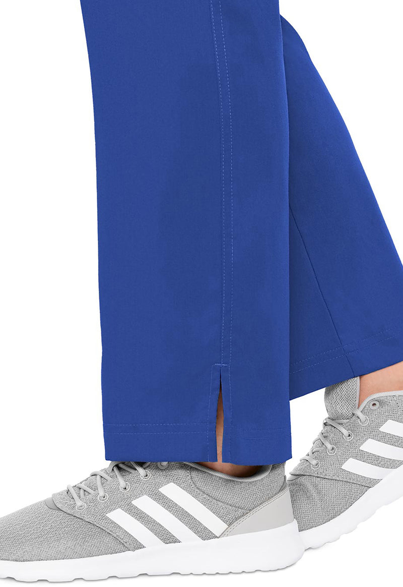 Royal - Women's Yoga 2 Cargo Pocket Scrub Pants – Petite (View 2)