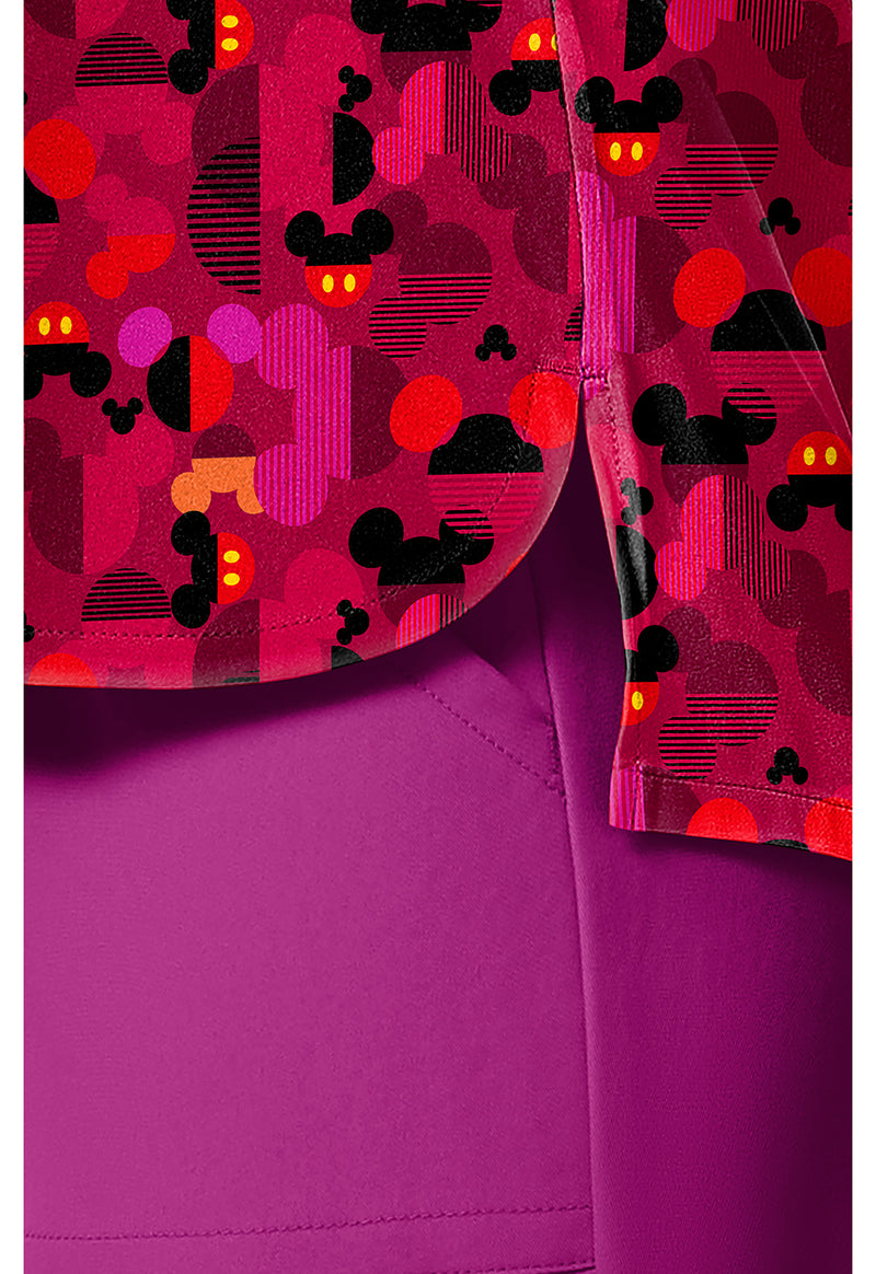 Ears A Geo - Print V-Neck Top (View 4)