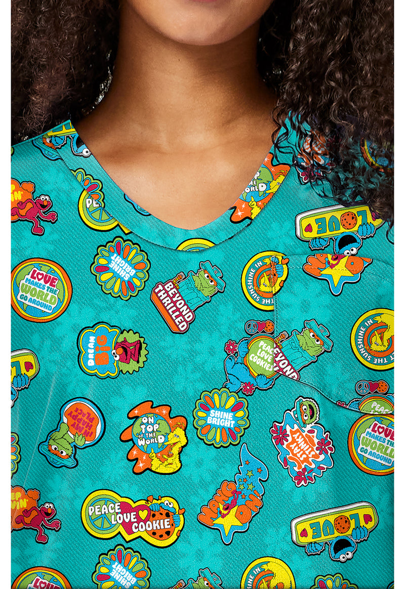 Sunshine Vibes - Print V-Neck Top (View 2)