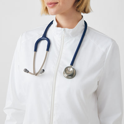 Women's 3 Pocket Scrub Jacket