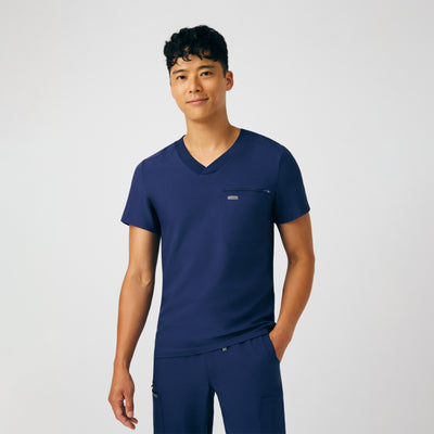Men's 2 Pocket Forward Scrub Top